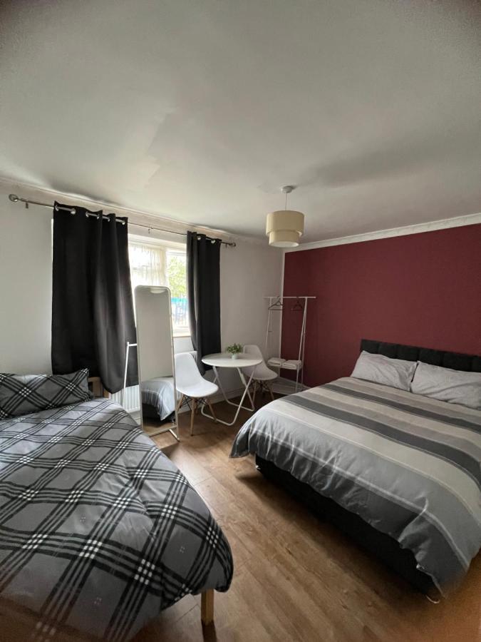 Large Room With Two Bed In Central 런던 외부 사진