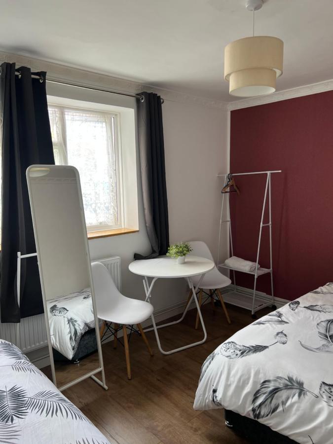 Large Room With Two Bed In Central 런던 외부 사진